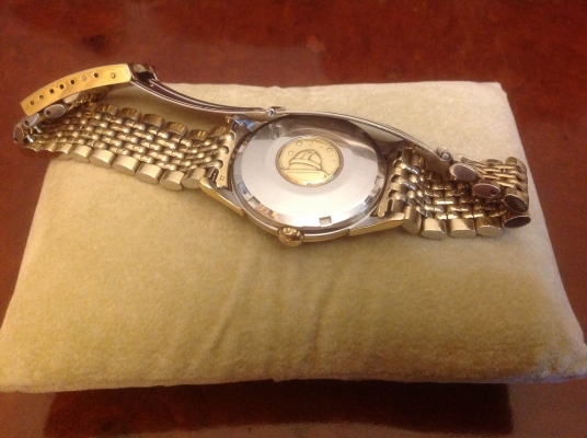 ขายนาฬิกาข้อมือชาย Vintage Omega ปี 1960 รุ่นยอดนิยมขาสิงห์ ของสะสมส่วนตัวเอาออกมาขาย