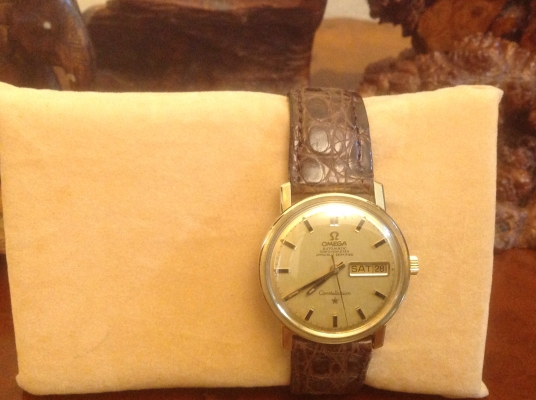 ขายนาฬิกาข้อมือชาย Vintage Omega ปี 1960 รุ่นยอดนิยมขาสิงห์ ของสะสมส่วนตัวเอาออกมาขาย