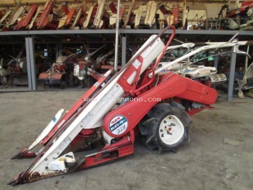 รถเกี่ยวข้าวเดินตาม  KUBOTA   HE30A รหัสสินค้า : 80802348   หรือเพิ่มเติมไดที่ www.nihonmono.com