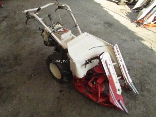 รถเกี่ยวข้าวเดินตาม  YANMAR  YBM15A    รหัสสินค้า : 80802349   หรือเพิ่มเติมไดที่ www.nihonmono.com