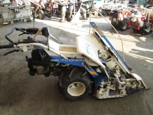 รถเกี่ยวข้าวเดินตาม   ISEKI   RL55  รหัสสินค้า : 80802351  หรือเพิ่มเติมไดที่ www.nihonmono.com