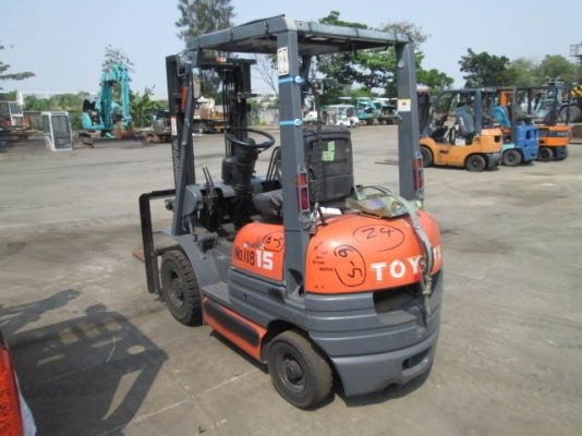 ขายโฟล์คลิฟท์ ยี่ห้อ TOYATA รุ่น 6FG-15 งาไสลด์ สวย พร้อมใช้งาน