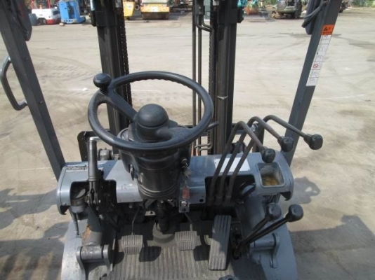 ขายโฟล์คลิฟท์ ยี่ห้อ TOYATA รุ่น 6FG-15 งาไสลด์ สวย พร้อมใช้งาน