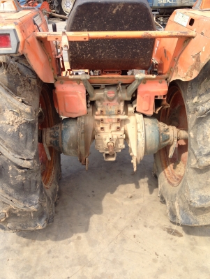 แทรคเตอร์ คูโบต้า L1-R26 พร้อมผาน 3 แทรคเตอร์ คูโบต้า L1-R26 พร้อมผาน 3