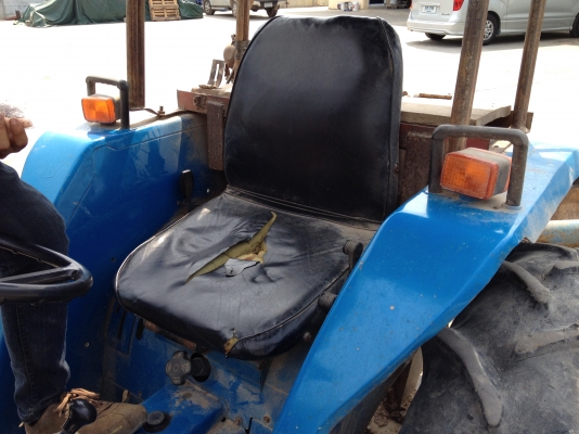 แทรคเตอร์ อิเซกิ TL2700 พร้อมผาน 5