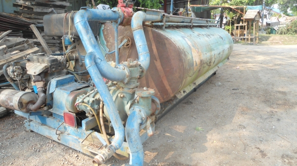 ถังน้ำพร้อมเครื่อง นิสสัน td 27  พร้อมอุปกรณ์ครบชุด  ถังน้ำ6000 ลิตร