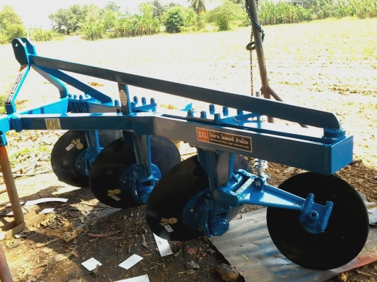 ขายผาน3โครง4ไคเฮ็งหลีสำหรับรถไถใหญ่