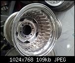 ล้อ CENTER LINE MADE IN U.S.A. กว้างๆราคาใหม่ทังชุดและแยก ล้อ CENTER LINE MADE IN U.S.A. กว้างๆราคาใหม่ทังชุดและแยก