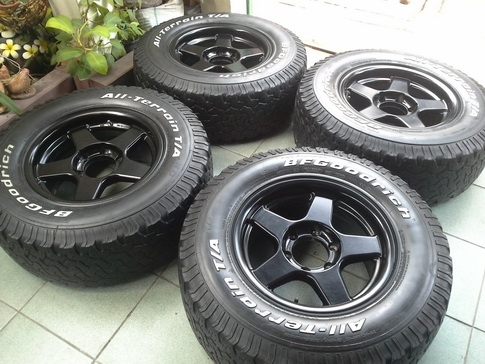 Max + BF All 265/70/16 ปี11 สวยๆ 1ชุด Max + BF All 265/70/16 ปี11 สวยๆ 1ชุด