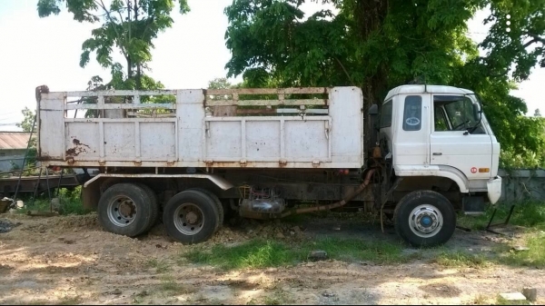 ขาย 10 ล้อดั้ม UD CWM431M ปี 44 มีระบบลากพ่วง เครื่อง PE6 เทอร์โบ 250 แรงม้า เกียร์เดิม คัสซีสวยตลอดเส้น ทะเบียนพร้อมโอนครับ ขาย 10 ล้อดั้ม UD CWM431M ปี 44 มีระบบลากพ่วง เครื่อง PE6 เทอร์โบ 250 แรงม้า เกียร์เดิม คัสซีสวยตลอดเส้น ทะเบียนพร้อมโอนครับ