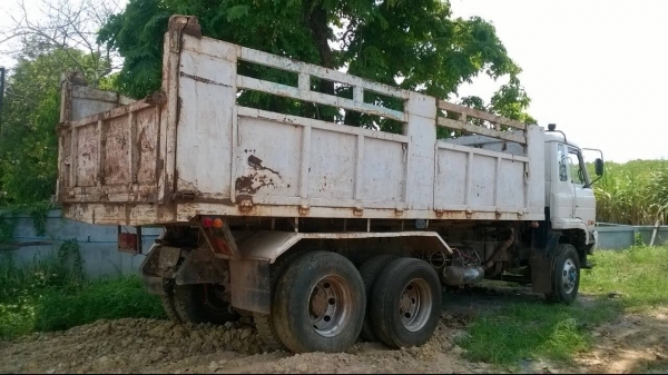 ขาย 10 ล้อดั้ม UD CWM431M ปี 44 มีระบบลากพ่วง เครื่อง PE6 เทอร์โบ 250 แรงม้า เกียร์เดิม คัสซีสวยตลอดเส้น ทะเบียนพร้อมโอนครับ ขาย 10 ล้อดั้ม UD CWM431M ปี 44 มีระบบลากพ่วง เครื่อง PE6 เทอร์โบ 250 แรงม้า เกียร์เดิม คัสซีสวยตลอดเส้น ทะเบียนพร้อมโอนครับ