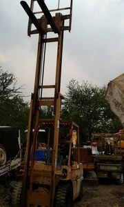 ขาย - โฟคลิฟต์ FORKLIFT : mitsubishi 2.5 ตัน เก่านอก เครื่องเบนชิน เสาสูง4.5เมตร