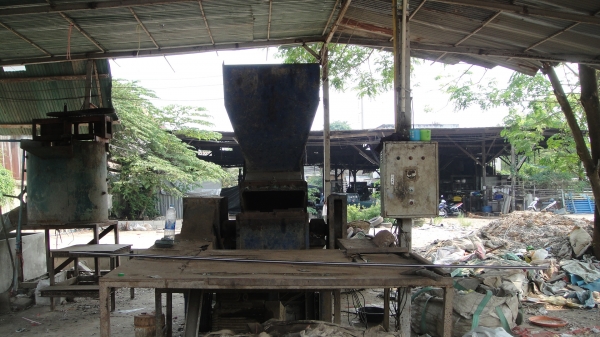 ขายเครื่องโม่พลาสติค เครื่องล้าง เครื่องสลัด เครื่องอบ ครบชุด ทำงานได้เลย เลิกกิจการ ขายถูก ขายเครื่องโม่พลาสติค เครื่องล้าง เครื่องสลัด เครื่องอบ ครบชุด ทำงานได้เลย เลิกกิจการ ขายถูก