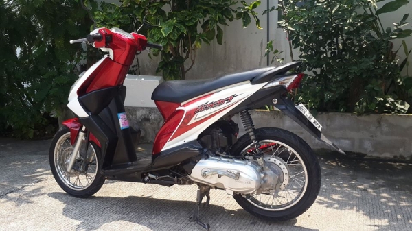 ขาย honda i-con combi brake 110cc. ปี52 รถบ้านแท้100\% ขาย honda i-con combi brake 110cc. ปี52 รถบ้านแท้100\%