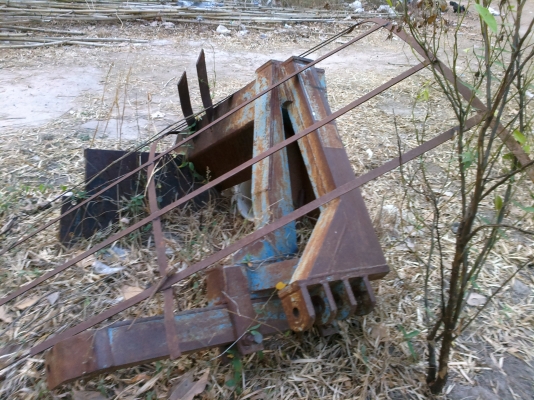 ขายผานขุด  และผานยกร่องรถไถฟอร์ด