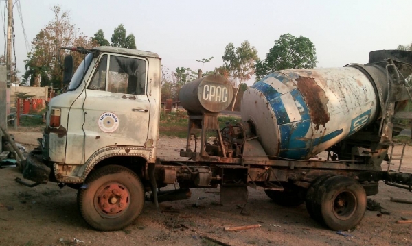 รถโม่ปูน 2.5 คิว