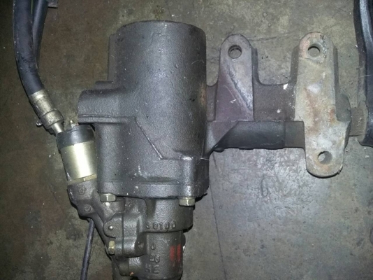 กระปุก พวงมาลัยเพาเวอร์ toyota crown (คราวน์) ตัดจากญี่ปุ่น