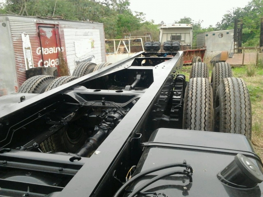 รถสิบล้อ รถสิบล้อ