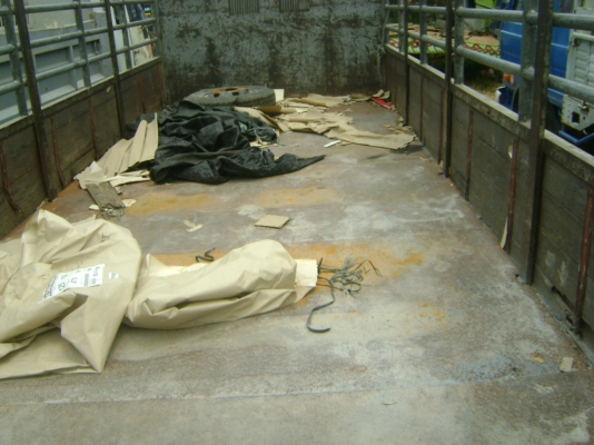 อีชูชุ 195  แรง  พร้อมใช้งาน   ราคา 500,000 บาท ปรับเหลือ  450,000  บาท