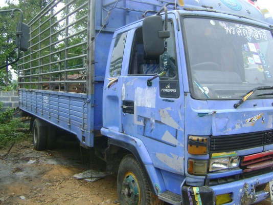 อีชูชุ 195  แรง  พร้อมใช้งาน   ราคา 500,000 บาท ปรับเหลือ  450,000  บาท