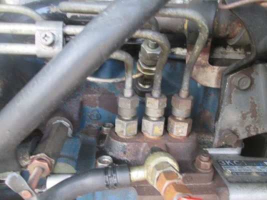 ขายรถขุดIHi.pc30เครื่องตัวใหม่ISUZU3สูบ..เก๋งกันฝน