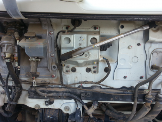 ขาย 6 ล้อ ดั้ม ฮีโน่เมก้าซี่รี่ 500  fc 9j 175 แรง ปี55 มีอีก 1 คันปลายปี 55  175 แรง (ยาว 4 เมตร)วิ่ง 60,000 โล เช่นกัน ราคา 1,050,000.-ต่อรองได้ครับ