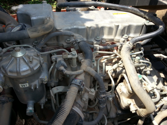 ขาย 6 ล้อ ดั้ม ฮีโน่เมก้าซี่รี่ 500  fc 9j 175 แรง ปี55 มีอีก 1 คันปลายปี 55  175 แรง (ยาว 4 เมตร)วิ่ง 60,000 โล เช่นกัน ราคา 1,050,000.-ต่อรองได้ครับ