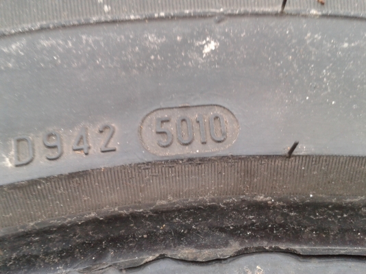 ยางพีแรลลี่ 245/70/16 ขาย 1500