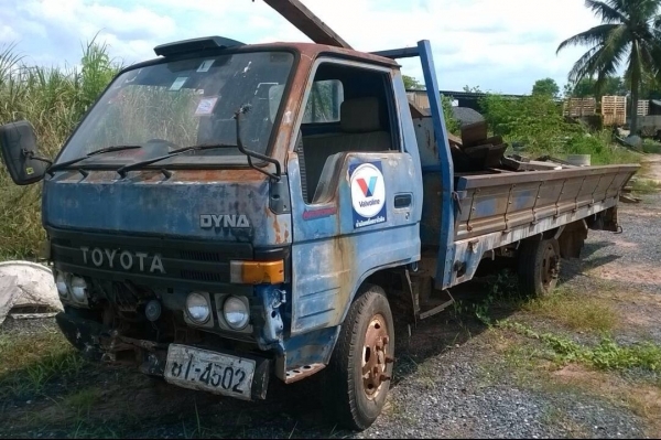 ขาย 6 ล้อ TOYOTA BU87 เครื่อง 14B 115 แรม้า คัสซีสวยตลอดเส้น ยกเครื่องลงแล้วแต่ยังไม่ได้ซ่อมให้ไปซ่อมเอง ทะเบียนพร้อมชุดโอนครบ