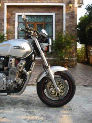 ขาย yamaha xjr 1300 ปี 2000 เสียสรรพสามิตฉบับตัวจริง ราคา 119,000