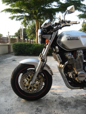 ขาย yamaha xjr 1300 ปี 2000 เสียสรรพสามิตฉบับตัวจริง ราคา 119,000