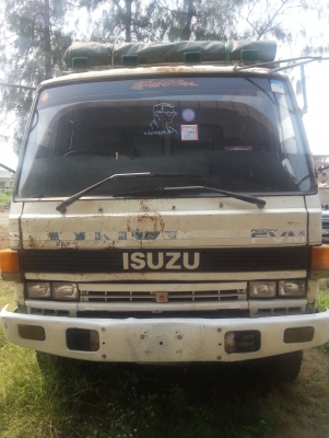 ขาย 10 ล้อเพลาเดียวขาย 10 ล้อเพลาเดียว ไม่เคยทำสี สวยเดิมบาง ISUZU FVM 12 MYK 175 แรงม้า 6BG1 โทรมาค ขาย 10 ล้อเพลาเดียวขาย 10 ล้อเพลาเดียว ไม่เคยทำสี สวยเดิมบาง ISUZU FVM 12 MYK 175 แรงม้า 6BG1 โทรมาค