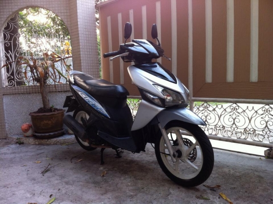 ขออนุญาติขาย Honda Click 110 ตัว Top ล้อแม็ก เครื่องดีมาก 9,900 บาท ด่วน