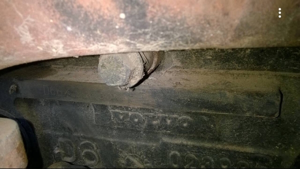 ขายเครื่อง VOLVO D6B turbo 250 แรงม้า อุปกรณ์ครบ ไดชาร์ต ไดสตาร์ท ปั้มลม ปั้มพาวเวอร์ ใบคุมเครื่องมีให้ครบ