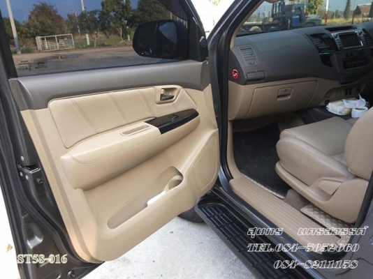 ขายด่วน TOYOTA, FORTUNER 3.0 V TOP  ปี12 สภาพเดิมๆ สวยมากครับ ราคาสุดคุ้ม