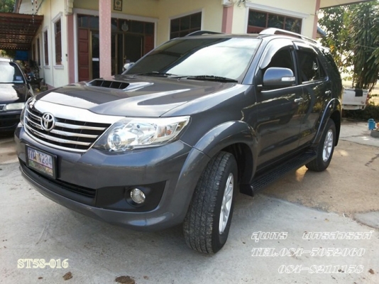 ขายด่วน TOYOTA, FORTUNER 3.0 V TOP  ปี12 สภาพเดิมๆ สวยมากครับ ราคาสุดคุ้ม