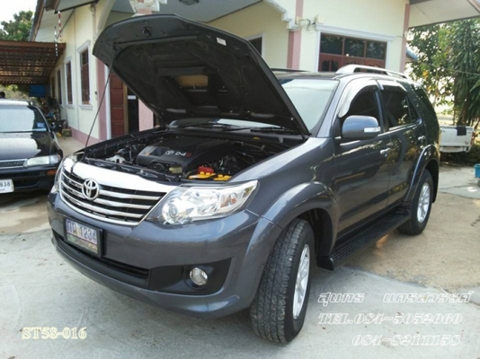 ขายด่วน TOYOTA, FORTUNER 3.0 V TOP  ปี12 สภาพเดิมๆ สวยมากครับ ราคาสุดคุ้ม