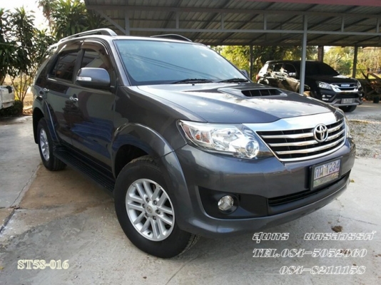 ขายด่วน TOYOTA, FORTUNER 3.0 V TOP  ปี12 สภาพเดิมๆ สวยมากครับ ราคาสุดคุ้ม