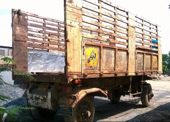 ขายลูกพ่วง 2 คานดั้ม ยาว 6 เมตร ยางมีใส่ให้ครบทุกเส้น มีให้เลือก 2 คัน ทะเบียนพร้อม ชุดโอนครบ