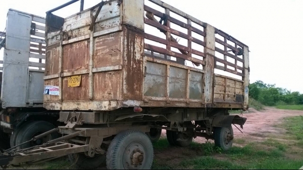 ขายลูกพ่วง 2 คานดั้ม ยาว 6 เมตร ยางมีใส่ให้ครบทุกเส้น มีให้เลือก 2 คัน ทะเบียนพร้อม ชุดโอนครบ