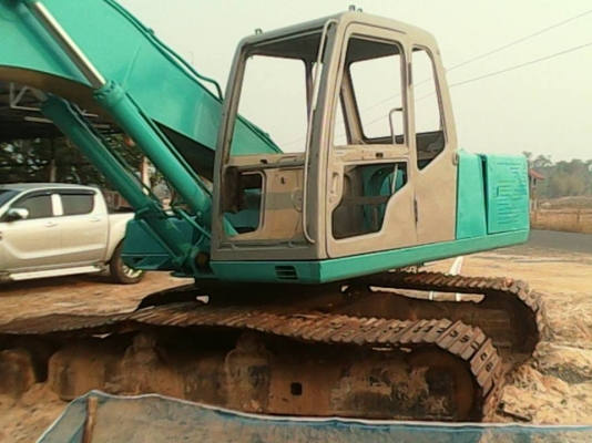 ***ขายแล้วครับขอบคุณ Truck2hand ขาย แบคโฮ สำหรับนักปั้น KOBELCO MARK-3 SK200 เก๋งน้ำเงิน รถไฟไหม้ เครื่อง (ไฮดรอลิกส์แตก) เครื่องใช้ไม่ได้ เสียหายถึงบริเวญใกล้เคียง บ้าง ฝั่งขวารถ เครื่องเดิม ปั้มเดิม ปั้มยังใช้ได้ บูมอาร์มดี บุ้งกี๋ดี เอวดี