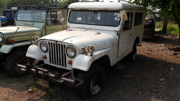 ขาย jeep CJ6"รถพยาบาล"