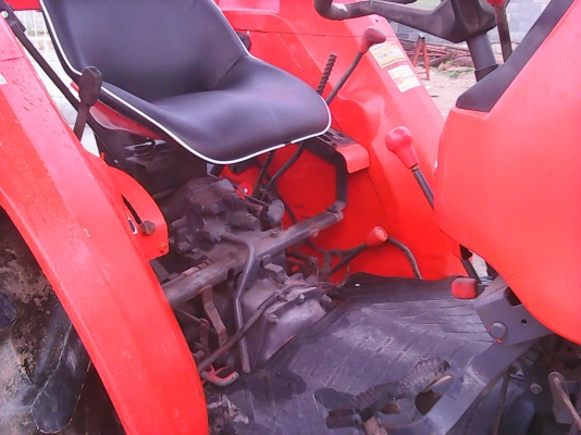 ขาย KUBOTA L3408DT  พร้อมใช้งาน เล่มทะเบียนพร้อม