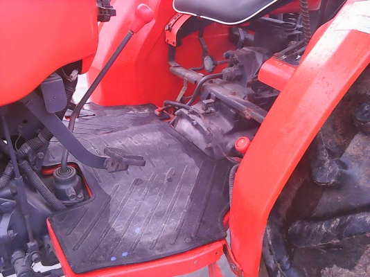 ขาย KUBOTA L3408DT  พร้อมใช้งาน เล่มทะเบียนพร้อม