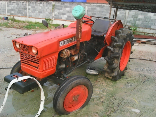 ขาย KUBOTA L2200 ราคาถูก ตามสภาพ รถวิ่งได้