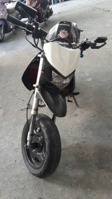 ขาย Kawasaki KSR ปี 53 เครื่องเดิมๆ ภายนอกแต่งตามรูป เล่มพร้อมโอน