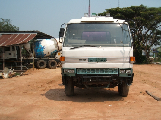 ขายรถสิบล้อ 2 เพลา โม่ปูน 6 คิว ปั้มซาวเออร์ เบอร์ 22 เครื่องยนต์อีซูซุ 275 แรงม้า