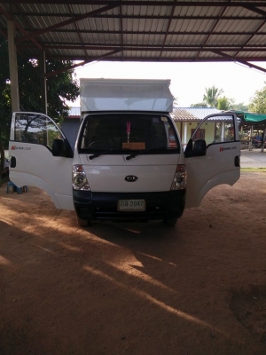 ขายรถกระบะ KIA K2900 J3 4 สูบ DOHCคอมมอลเรลไดเร็คอินเจ็คชั่น/เทอร์โบ อินเตอร์คลูเลอร์