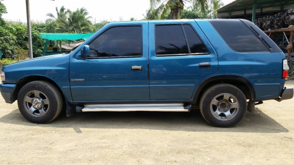 รถบ้านสภาพเลี่ยม อีซูซุคามิโอปี95 เครื่อง 2500 เทอร์โบ