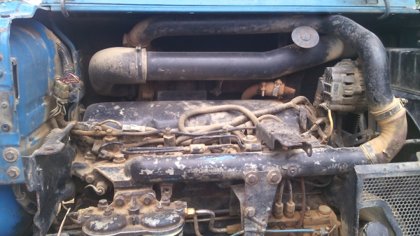 ขายรถไถFORD รุ่น7610มีเทอร์โบ  เป็นรถเก่านอกใช้งานมา3ปีทะเบียนพร้อมโอนรถพร้อมใช้สนใจ0810076640